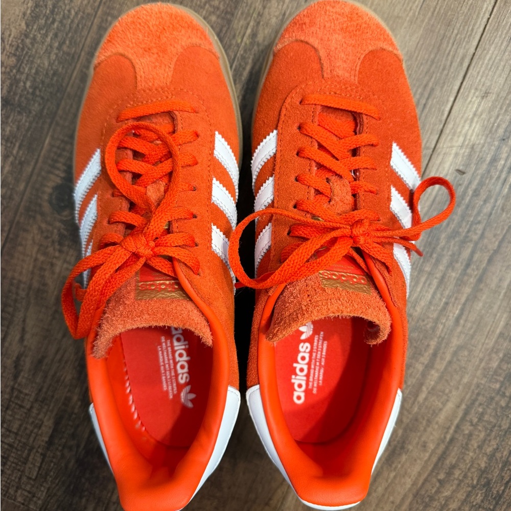 Wmns Gazelle Bold 'Collegiate Orange Gum' size 7.5.
